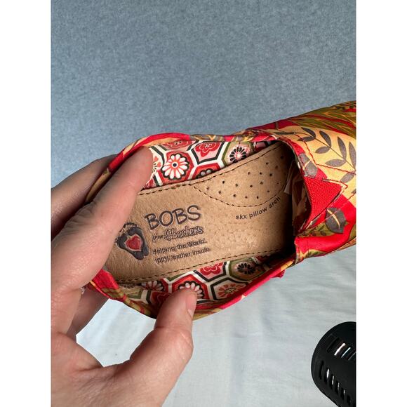 Bobs by Sketchers Woman's sz 6 Worls Botanical Gardens Close Toe Espadrille - Picture 4 of 9